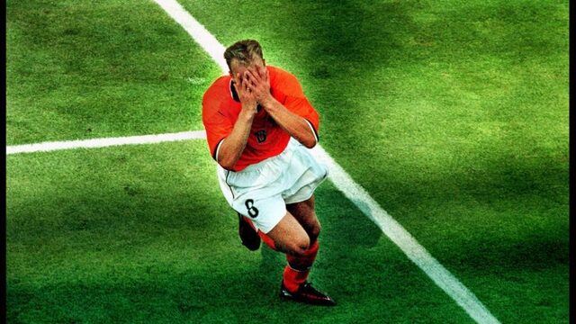 Wereldgoal van Dennis Bergkamp precies 20 jaar geleden