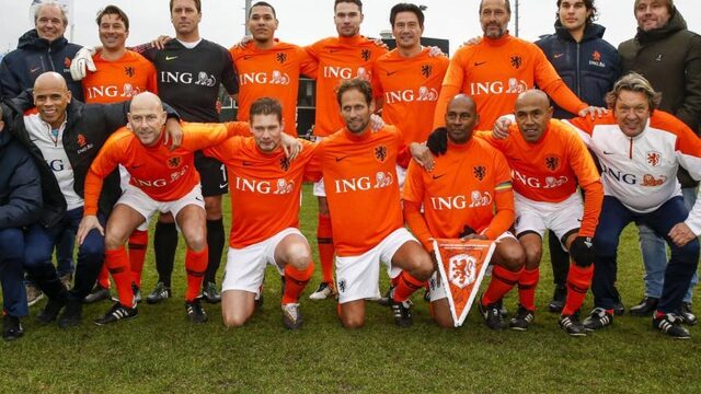 Ook Oranjeleeuwinnen hebben tegenwoordig een traditionele nieuwjaarswedstrijd