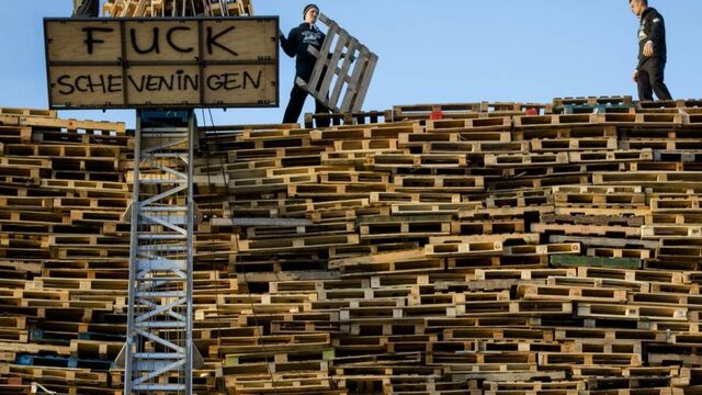 Podcast De Dag: 'Het wordt in Den Haag één grote teringzooi'