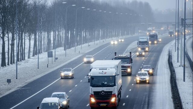 Vervoerseconoom: 'Minder asfalt, meer sturen op gedrag'
