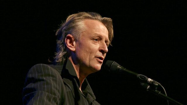 Dolf Jansen in eerbetoon aan Jeroen van Merwijk: 'Ik ga je missen'