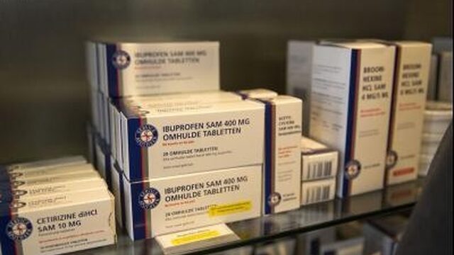 'Zorgverzekeraars moeten stoppen met beleggen in de farmaceutische industrie'