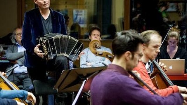 Carel Kraayenhof: 'Wereldmuziek is stervende in Nederland'
