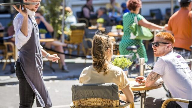 Koninklijke Horeca Nederland: 1,5 meter afstand te 'spastisch' op terras