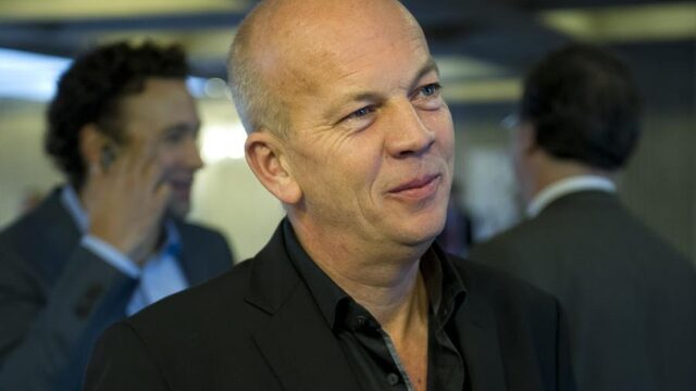 ‘Topambtenaren gooien aantekeningen gewoon door de shredder’