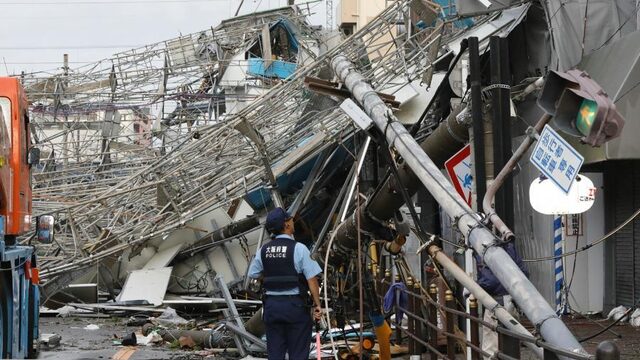 Dodental orkaan in Japan loopt op naar 11