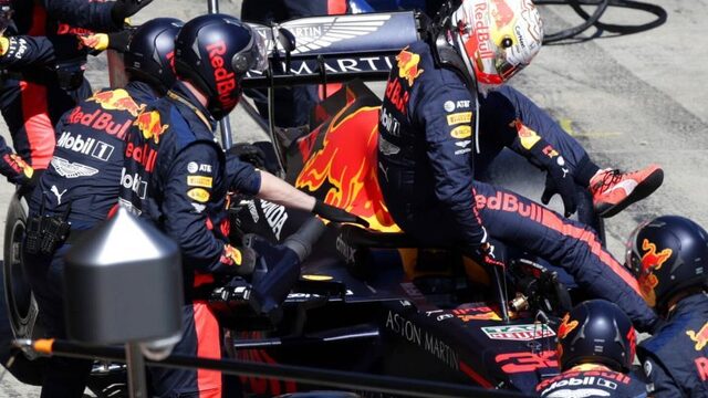 Bottas houdt zich af van problemen in eerste GP, anticlimax Verstappen