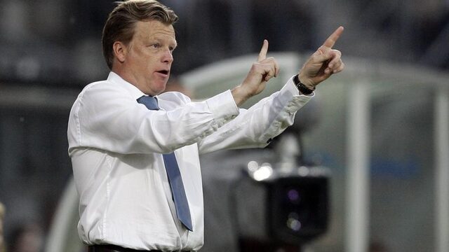 Voetbaltrainer Mark Wotte: 'Als het resultaat er niet komt, dan ben je een soort van scheurkalender'