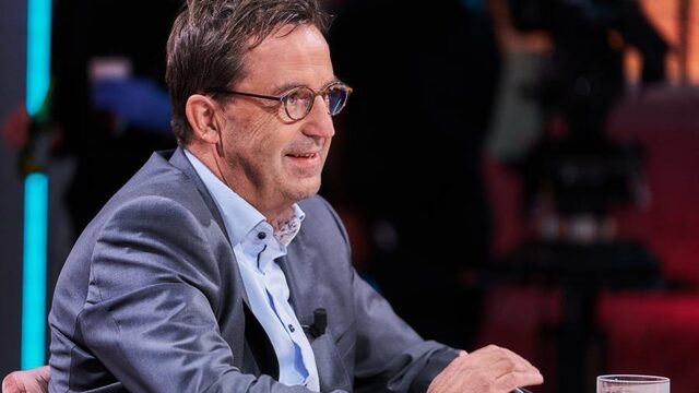 Diederik Gommers in nieuwe podcast Virusfeiten: 'Afvallen helpt tegen corona'
