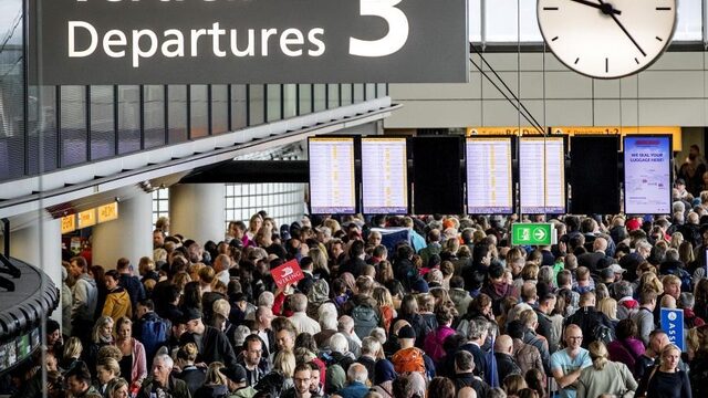 Stand.nl: Het kabinet moet vasthouden aan de groei van Schiphol