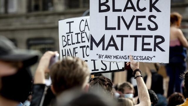 'Institutioneel racisme bestaat ook in Nederland'