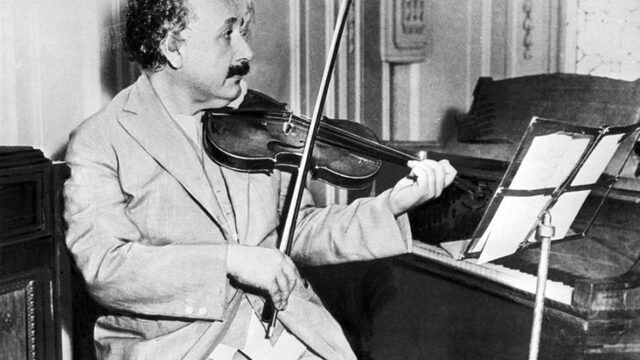 Einstein 'nogal nurks' in peperdure 'godsbrief'