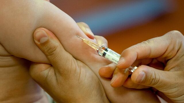 Buitenhof blijft achter uitzending vaccinatie staan