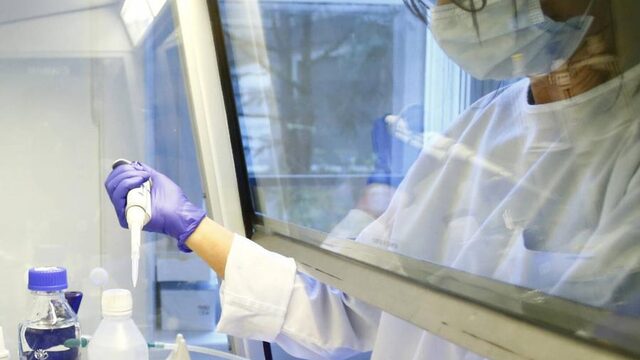 Wie krijgt als eerste de vaccins?
