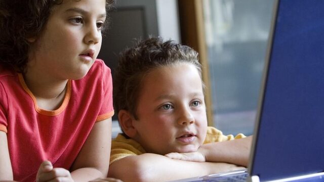 Nederland blijft op slot voor familie van buiten de EU: 'Het is echt niet eerlijk'