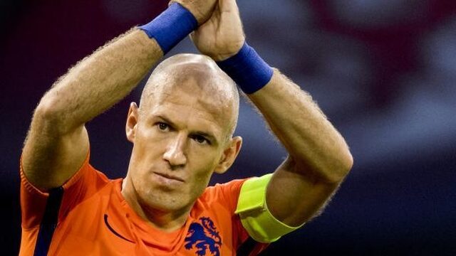 'Ereronde van Robben symbolisch voor uit elkaar vallen Oranje'