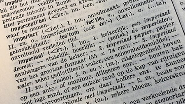Waarom zeggen we asociaal en niet onsociaal of insociaal?
