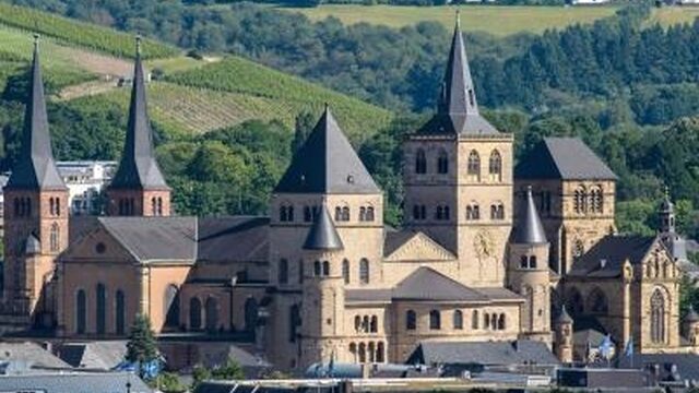 Medi-Reizen 'vergeet' senioren op te halen voor reisje