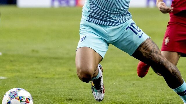 Stress nekt ongeveer een kwart van de profvoetballers, maar 'het is te trainen'