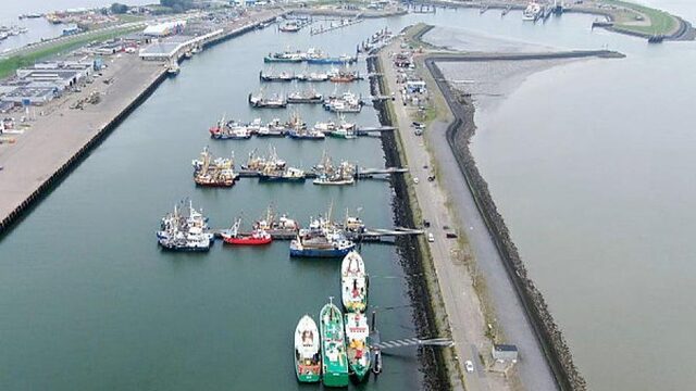'Criminelen kunnen hun gang gaan in zeehavens Noord-Nederland'