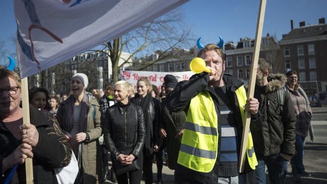 Vakbonden steunen PO in actie: 'We moeten soms bedelen'