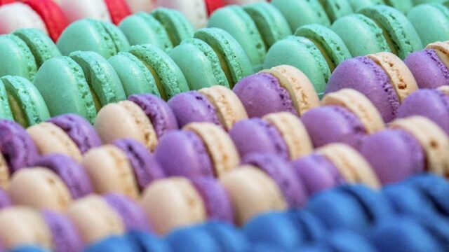Zuiniger leven voor het goede doel: geen macarons bij de lunch