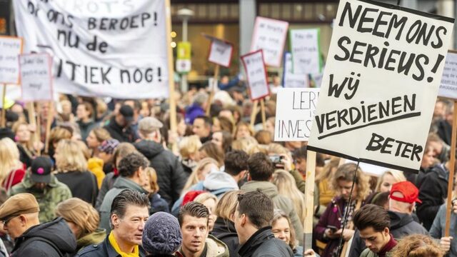Onderwijsstaking: hogere salarissen of minder werkdruk?