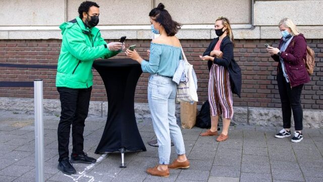 Zorgen toegangstesten voor ongelijkheid? 'Wie geen helm op wil, moet niet willen motorrijden'