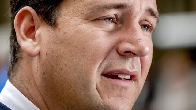 Lodewijk Asscher: 'De middengroepen hebben de rekening betaald'