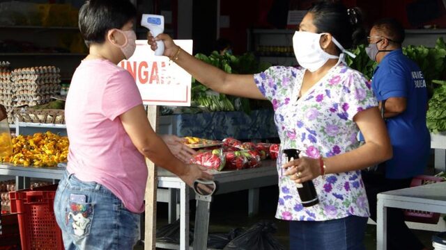 Nederlandse zorgmedewerkers helpen Suriname bij bestrijden coronavirus