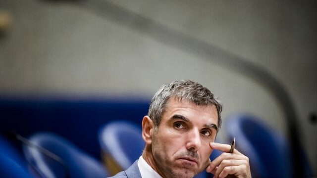 Staatssecretaris Blokhuis wil jaarlijkse vrije dag op 5 mei