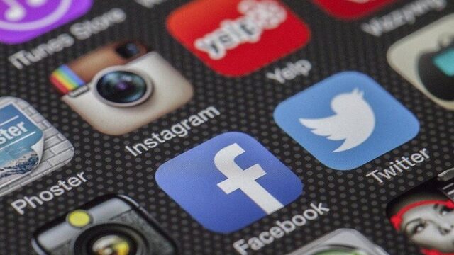 'Minister Ollongren moet zorgen voor transparantie op social media'