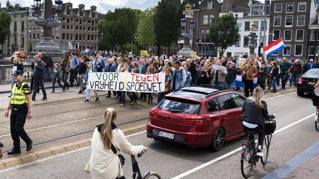 Stand.nl: De overheid moet met een antwoord komen op de virus-onvrede