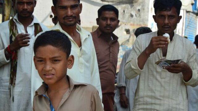 Rohingya ook in bittere omstandigheden in Pakistan: 'Waarom doet niemand iets?'