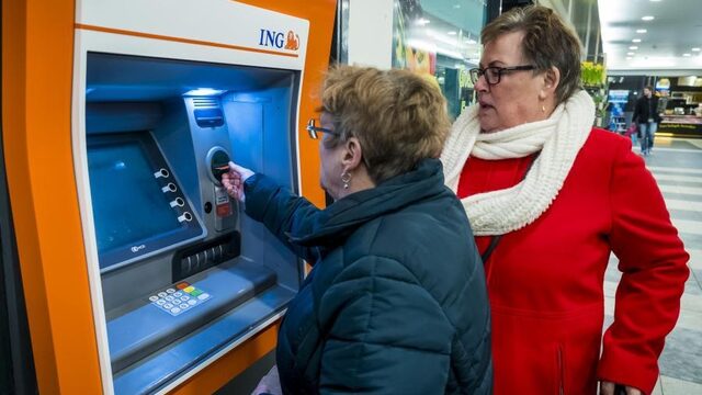 Klaas Knot: volgend kabinet moet in haar tweede helft bezuinigen