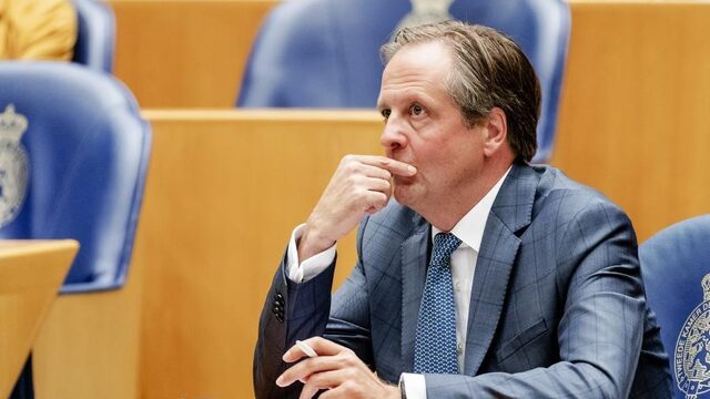 Vandaag op NPO Radio 1: seks, macht en politiek