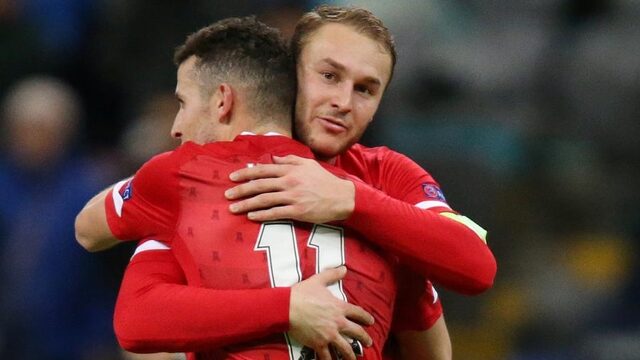 AZ simpel langs FC Astana. PSV op de pijnbank, Feyenoord gelijk