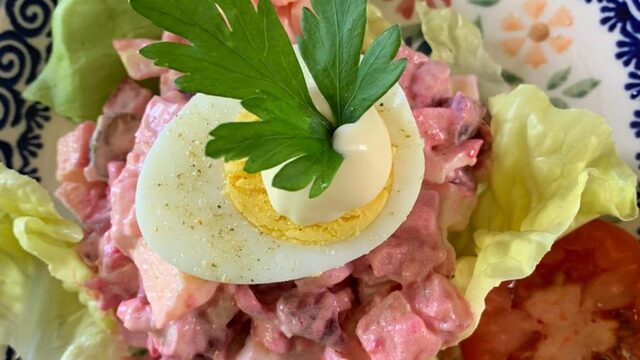 Huzarensalade, zo gemaakt met dit recept