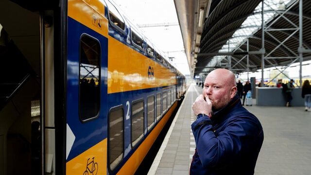 'Politiek moet meer inzetten op openbaar vervoer in plaats van snelwegen te verbreden'
