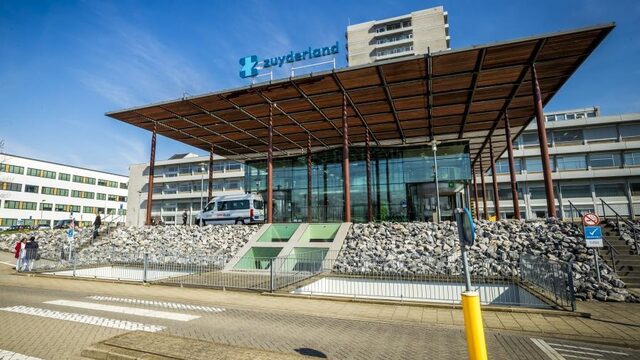 Intensivist Dormans maakt zich zorgen om vaccinatiestop: 'Het is essentieel in onze prognoses, het is de enige uitweg'