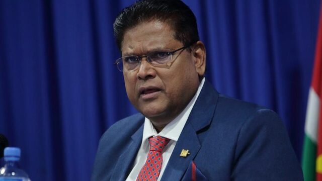 Hoe komt Suriname van torenhoge schuld af?