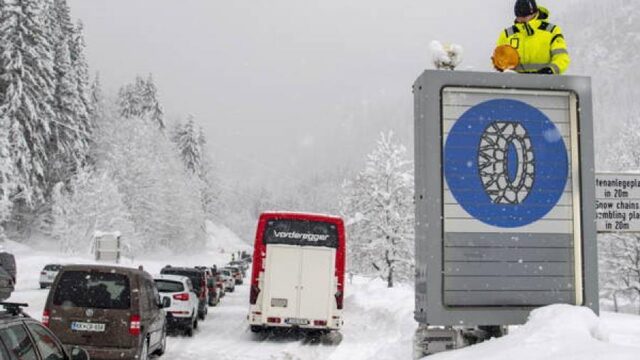 Chaos in Oostenrijkse skigebieden en 'het einde is nog niet in zicht'