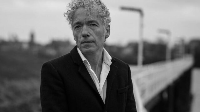 Spinvis: 'Maak Ingmar Heytze dichter des vaderlands'