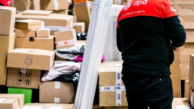 Podcast De Dag: de wereld achter onze online winkelwagentjes