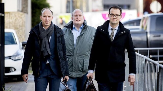 Hoe kan de advocaat van Holleeder het beste voor hem pleiten?