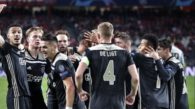Ajax pakt duur punt in Lissabon
