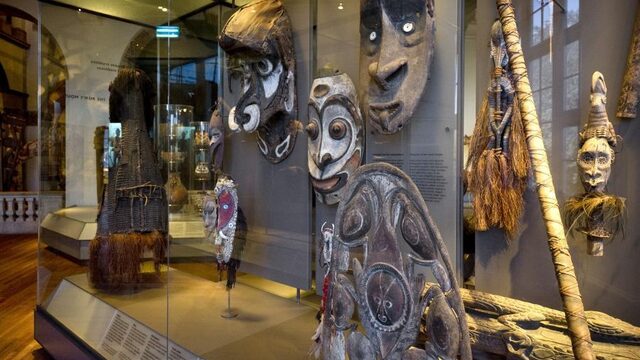 Raad voor Cultuur: 'Geef koloniale 'roofkunst' onvoorwaardelijk terug'