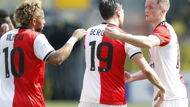 Feyenoord neemt derde plaats over