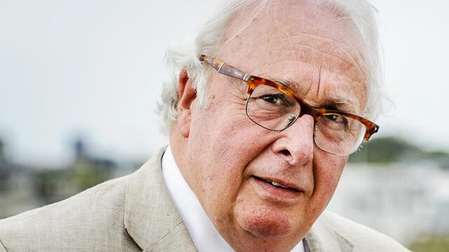 Mart Smeets: 'Nieuw boek duurde langer dan de dracht van vrouwen'