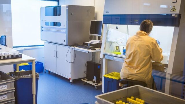 Hoe commerciële laboratoria de coronatest-capaciteit vergroten